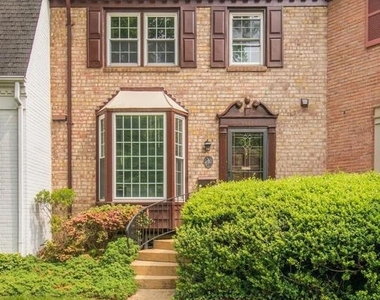6806 Melrose Drive - Photo Thumbnail 55