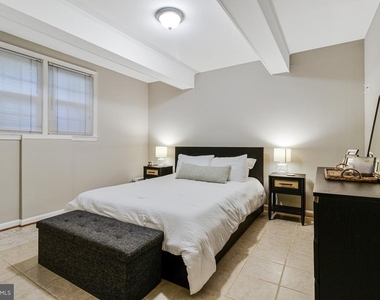 6806 Melrose Drive - Photo Thumbnail 28
