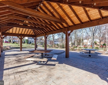 6806 Melrose Drive - Photo Thumbnail 45