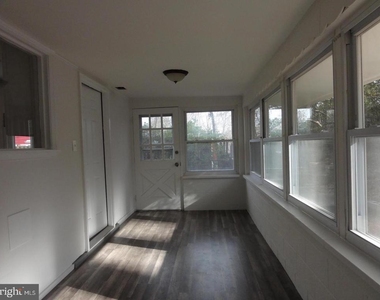 7029 Woodley Lane - Photo Thumbnail 19