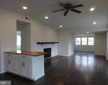 7029 Woodley Lane - Photo Thumbnail 22