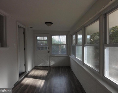 7029 Woodley Lane - Photo Thumbnail 20