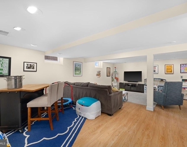 2929 Stuart Drive - Photo Thumbnail 16