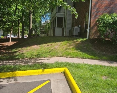 12152 Penderview Terrace - Photo Thumbnail 1