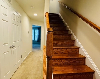 9430 Canonbury Square - Photo Thumbnail 16