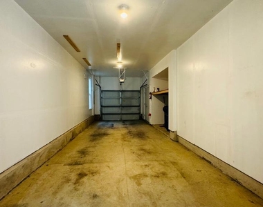 9430 Canonbury Square - Photo Thumbnail 23
