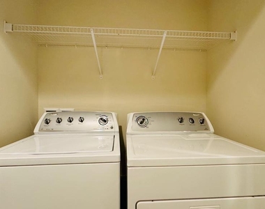 9430 Canonbury Square - Photo Thumbnail 20