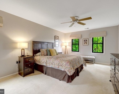 10904 Belgravia Court - Photo Thumbnail 28