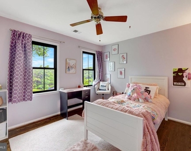 10904 Belgravia Court - Photo Thumbnail 27