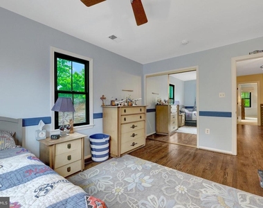 10904 Belgravia Court - Photo Thumbnail 25