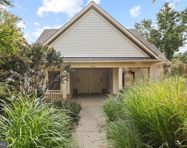 6613 Netties Lane - Photo Thumbnail 24