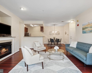 6613 Netties Lane - Photo Thumbnail 5