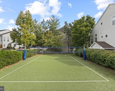 6613 Netties Lane - Photo Thumbnail 26