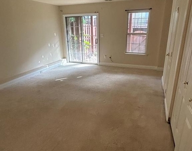 2158 Capstone Circle - Photo Thumbnail 4