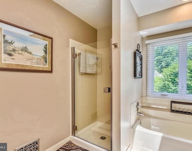 11627 Chapel Cross Way - Photo Thumbnail 22