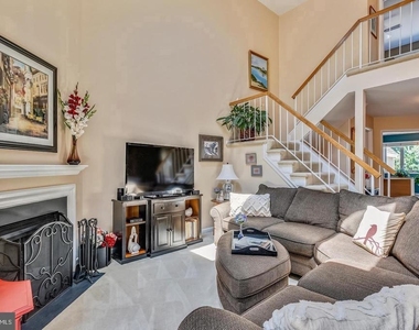 11627 Chapel Cross Way - Photo Thumbnail 10