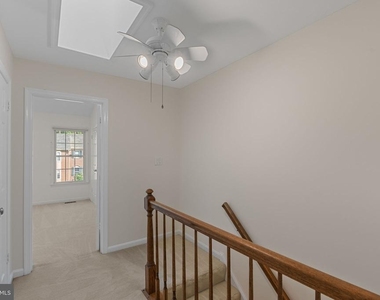6860 Williamsburg Pond Court - Photo Thumbnail 19