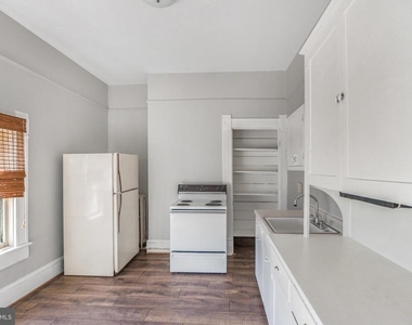 1122 Caroline Street - Photo Thumbnail 5