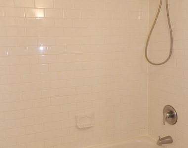 1805 William Street - Photo Thumbnail 12