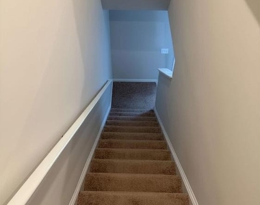 17111 J Shelby Guss Way - Photo Thumbnail 10