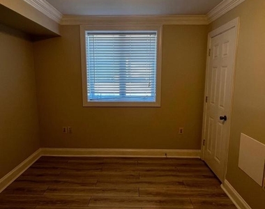 1219 Oronoco Street - Photo Thumbnail 11
