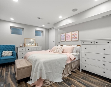 4416 34th Street S - Photo Thumbnail 9