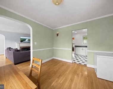 4812 7th Street N - Photo Thumbnail 4
