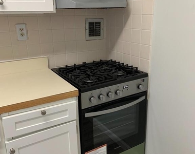 1111 Arlington Boulevard - Photo Thumbnail 16