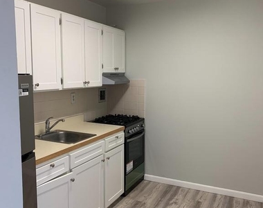1111 Arlington Boulevard - Photo Thumbnail 15