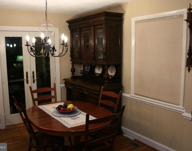 2626 N Quantico Street - Photo Thumbnail 3