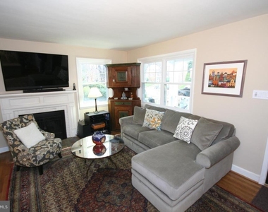 2626 N Quantico Street - Photo Thumbnail 1
