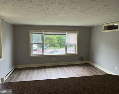862 Iron Ridge Road - Photo Thumbnail 5