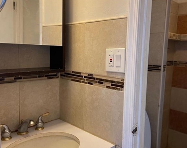 3711 Lancaster Avenue - Photo Thumbnail 24
