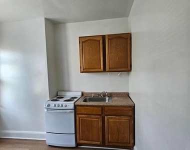 2955 N Reese Street - Photo Thumbnail 10