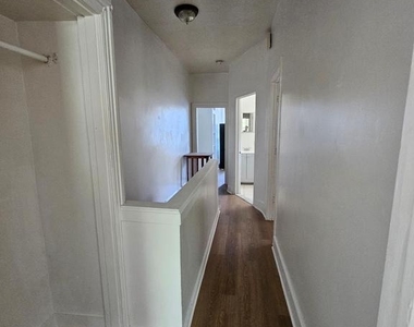 2955 N Reese Street - Photo Thumbnail 3