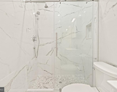 253 N 3rd Street - Photo Thumbnail 14