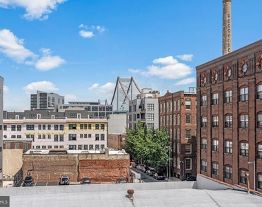 253 N 3rd Street - Photo Thumbnail 15