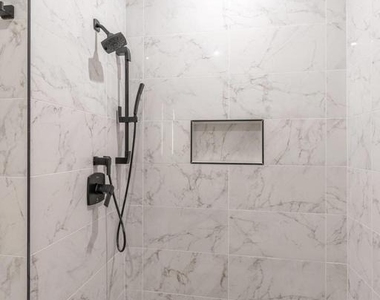 3120 W Jefferson Street - Photo Thumbnail 6