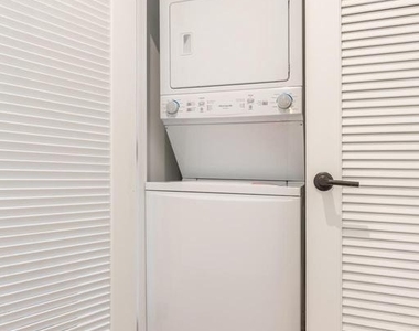 3120 W Jefferson Street - Photo Thumbnail 11