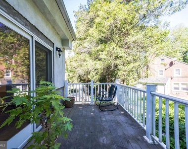 800 E Cathedral Road - Photo Thumbnail 23