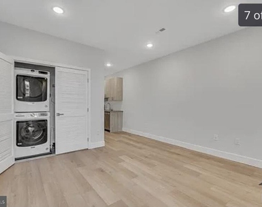 3260 N 13th Street - Photo Thumbnail 8