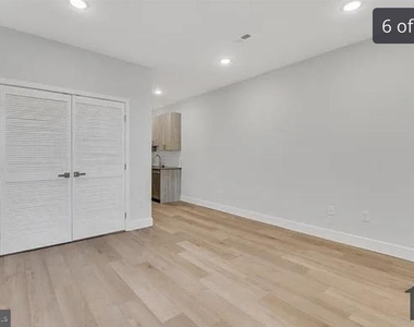 3260 N 13th Street - Photo Thumbnail 7