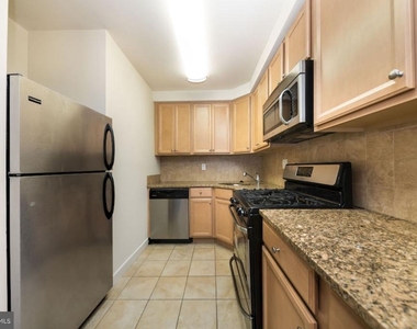 1634 Lombard Street - Photo Thumbnail 2