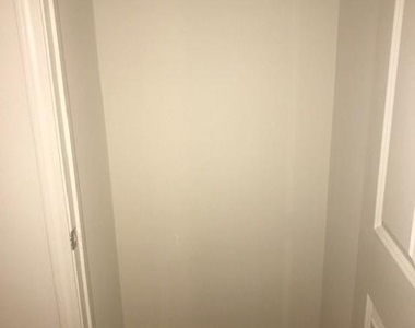 1634 Lombard Street - Photo Thumbnail 21