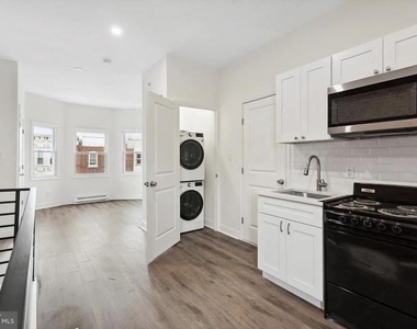 320 N 62nd Street - Photo Thumbnail 1