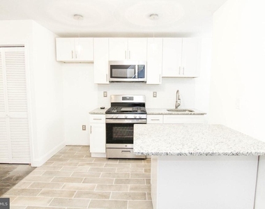 5532 Market Street - Photo Thumbnail 6
