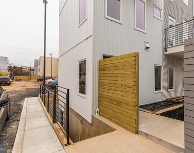 1247 N 27th Street - Photo Thumbnail 16