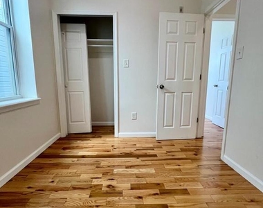 2131 W Master Street - Photo Thumbnail 11