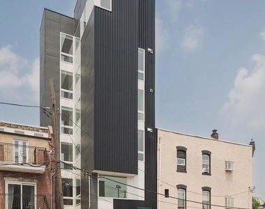 1154 N Lee Street - Photo Thumbnail 12