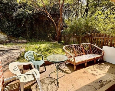 331 Lyceum Avenue - Photo Thumbnail 2